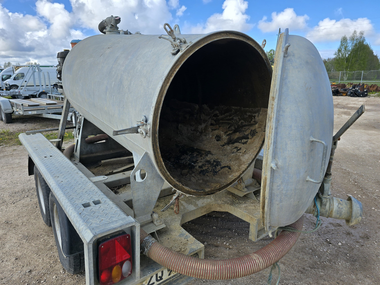 Bunnefeld Haren PAH3500 - Remolque cisterna: foto 4 Bunnefeld Haren PAH3500 - Remolque cisterna: foto 4