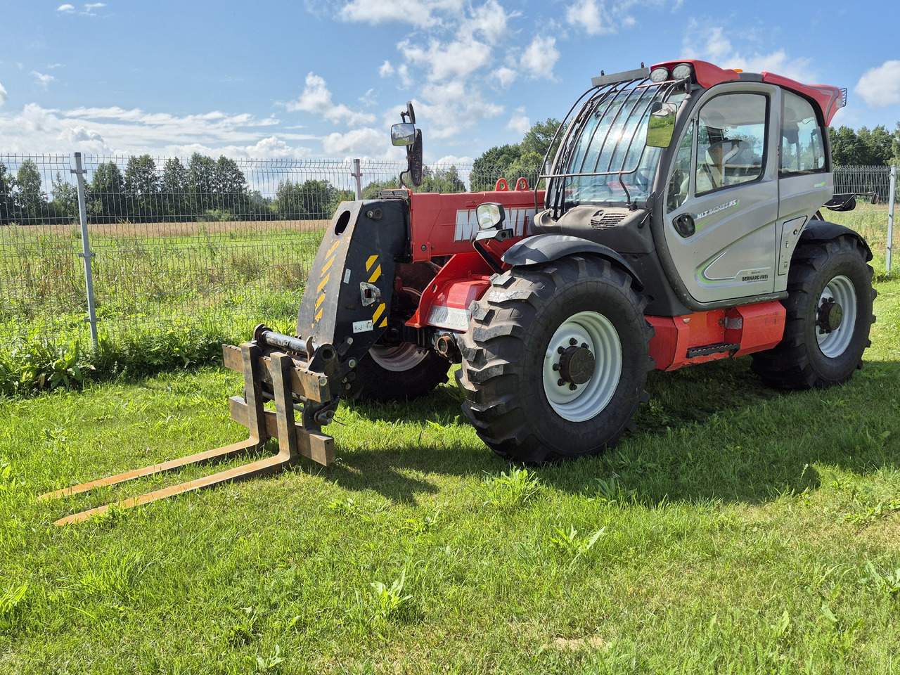 MANITOU MLT840 137 ST38 - Cargadora de ruedas telescópica: foto 1 MANITOU MLT840 137 ST38 - Cargadora de ruedas telescópica: foto 1