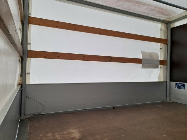 MERCEDES-BENZ Sprinter 316 DOKA 4X4+6 LOCURI+BENA TRANSPORT... - Minibús, Furgoneta de pasajeros: foto 4 MERCEDES-BENZ Sprinter 316 DOKA 4X4+6 LOCURI+BENA TRANSPORT... - Minibús, Furgoneta de pasajeros: foto 4