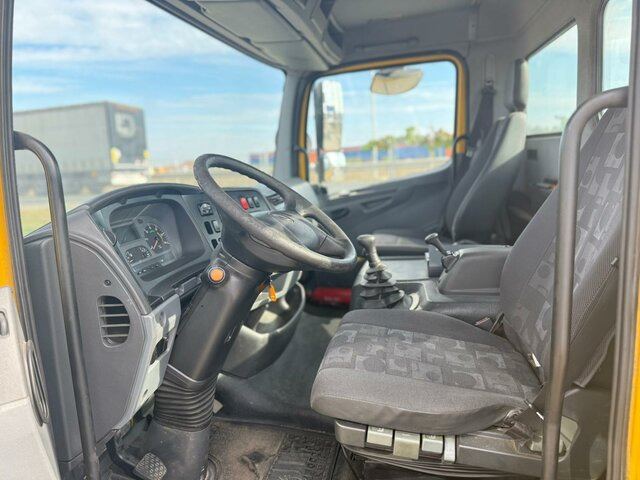 MERCEDES-BENZ Atego 1022 L Pritsche / Klima / Tachograph... - Otra maquinaria: foto 5 MERCEDES-BENZ Atego 1022 L Pritsche / Klima / Tachograph... - Otra maquinaria: foto 5