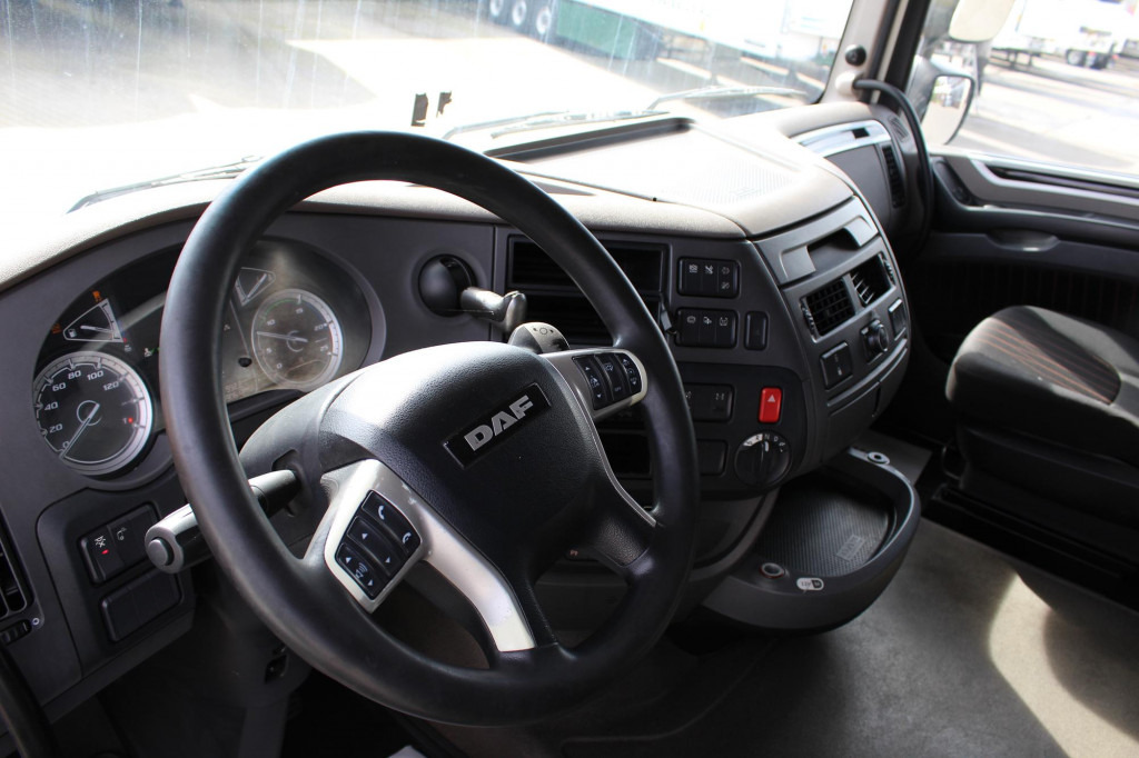 Cabeza tractora Daf XF  530 SC  Retarder ACC LDW Kühlbox Vollspoiler: foto 7