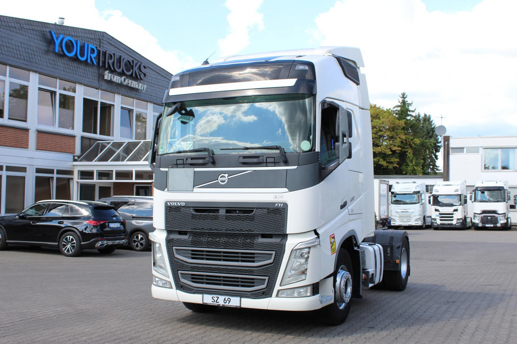Volvo FH 500 E6 Globe   I-Shift  I-Park Cool  Kühlbox - Cabeza tractora: foto 1 Volvo FH 500 E6 Globe   I-Shift  I-Park Cool  Kühlbox - Cabeza tractora: foto 1