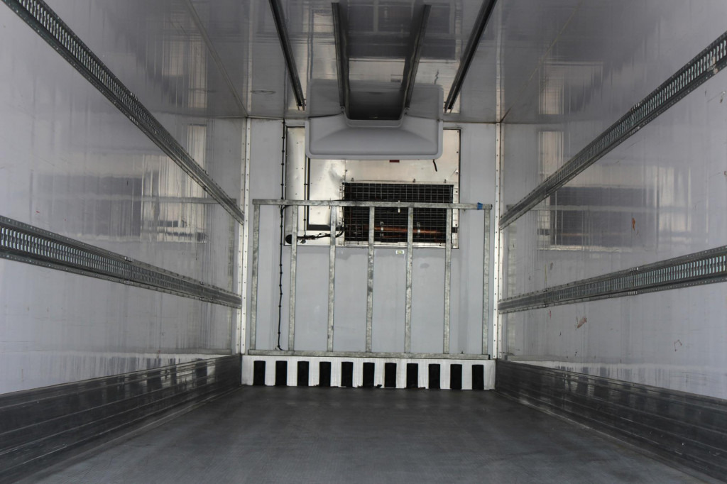 Lamberet Thermo King SLXe 200 Aluboden Palletenkasten - Semirremolque frigorífico: foto 3 Lamberet Thermo King SLXe 200 Aluboden Palletenkasten - Semirremolque frigorífico: foto 3