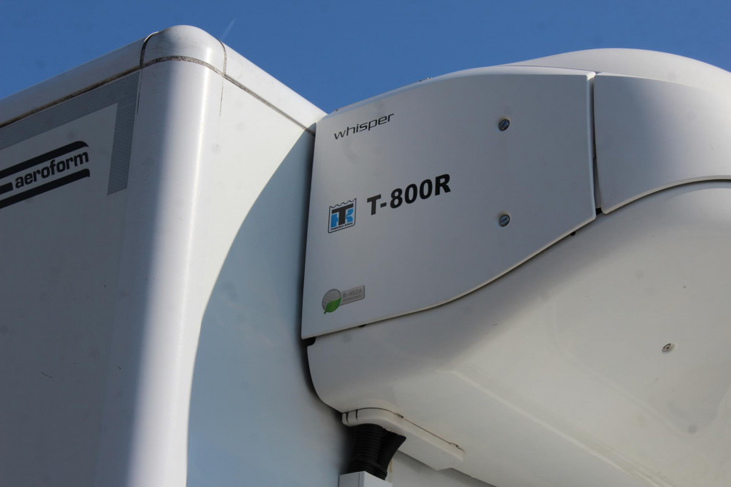 Camión frigorífico Mercedes-Benz Atego 1221 E6  TK T-800 R  Strom   Türen+LBW: foto 7