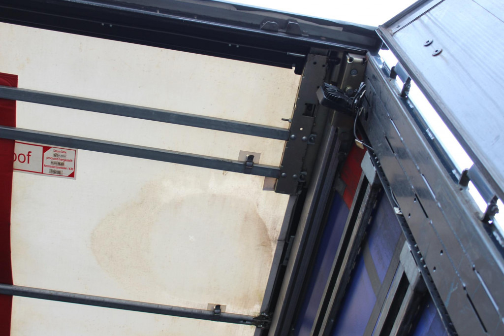 SCHMITZ Plane Edscha Liftachse Pal.-Kasten Lenkachse - Semirremolque lona: foto 2 SCHMITZ Plane Edscha Liftachse Pal.-Kasten Lenkachse - Semirremolque lona: foto 2