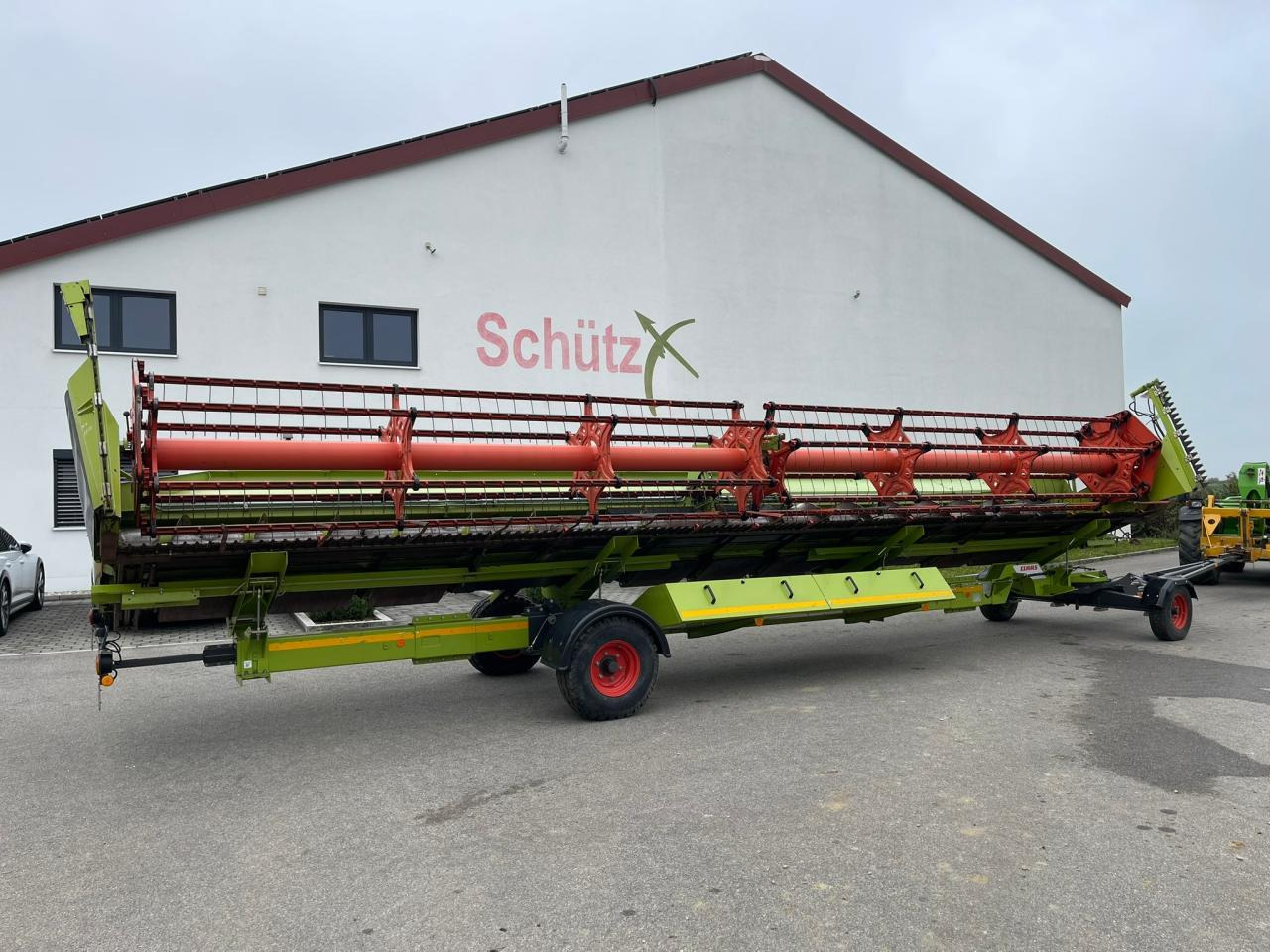 CLAAS Schneidwerk V1050 inkl. Raps, Bj. 2008 - Cabezal de grano: foto 1 CLAAS Schneidwerk V1050 inkl. Raps, Bj. 2008 - Cabezal de grano: foto 1