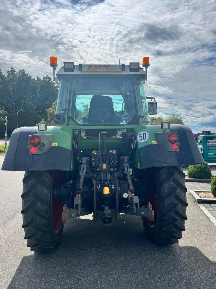 Fendt 820 Vario Com3 mit GPS / neuer Motor / 9647 Bh - Tractor: foto 4 Fendt 820 Vario Com3 mit GPS / neuer Motor / 9647 Bh - Tractor: foto 4