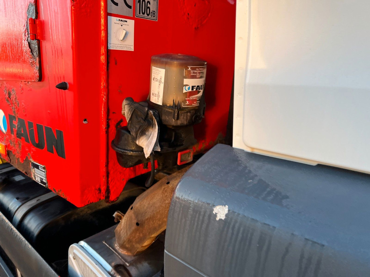 Arrendamiento de MAN TGS 26.360 6x2 Faun Power Press 524 + Schütte MAN TGS 26.360 6x2 Faun Power Press 524 + Schütte MAN TGS 26.360 6x2 Faun Power Press 524 + Schütte MAN TGS 26.360 6x2 Faun Power Press 524 + Schütte: foto 6 Arrendamiento de MAN TGS 26.360 6x2 Faun Power Press 524 + Schütte MAN TGS 26.360 6x2 Faun Power Press 524 + Schütte MAN TGS 26.360 6x2 Faun Power Press 524 + Schütte MAN TGS 26.360 6x2 Faun Power Press 524 + Schütte: foto 6