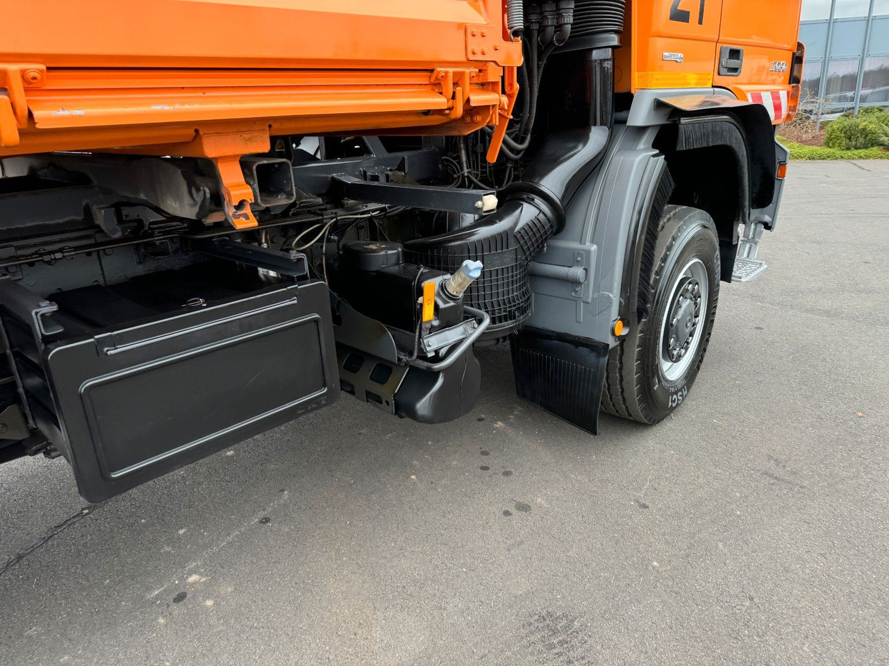 Mercedes-Benz Actros 2036 4x4 Meiler Kipper Winterdienst Euro5 Mercedes-Benz Actros 2036 4x4 Meiller Kipper Winterdienst E 5 - Camión volquete: foto 5 Mercedes-Benz Actros 2036 4x4 Meiler Kipper Winterdienst Euro5 Mercedes-Benz Actros 2036 4x4 Meiller Kipper Winterdienst E 5 - Camión volquete: foto 5