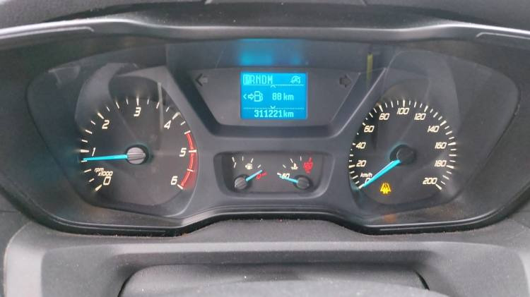 Ambulancia FORD TRANSIT 2,0TDI AMBULANCE KLIMA 1.2018 EURO 6, 3 UNITS: foto 18 Ambulancia FORD TRANSIT 2,0TDI AMBULANCE KLIMA 1.2018 EURO 6, 3 UNITS: foto 18