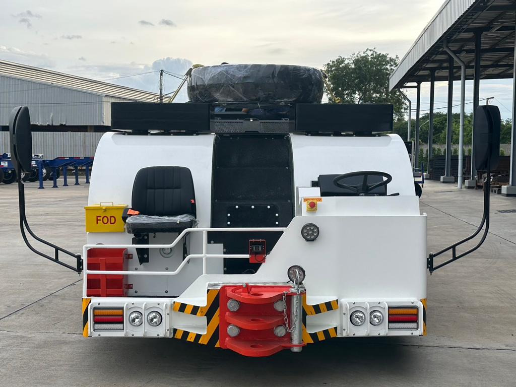 BlissFox - ABC 40D - Remolcador de aviones: foto 2 BlissFox - ABC 40D - Remolcador de aviones: foto 2