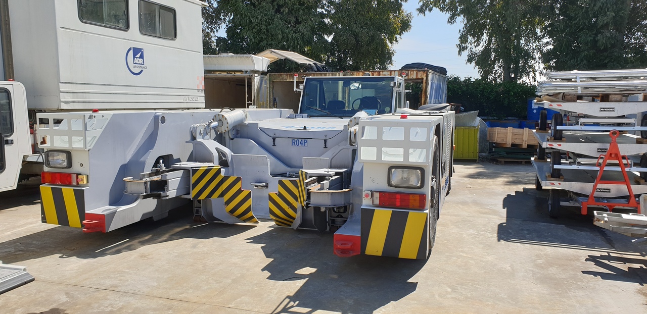 Goldhofer PTS R1 - Remolcador de aviones: foto 2 Goldhofer PTS R1 - Remolcador de aviones: foto 2