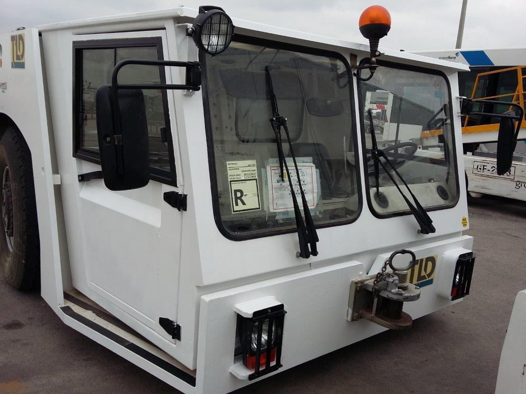 Pushback TLD TMX400-27 - Remolcador de aviones: foto 2 Pushback TLD TMX400-27 - Remolcador de aviones: foto 2