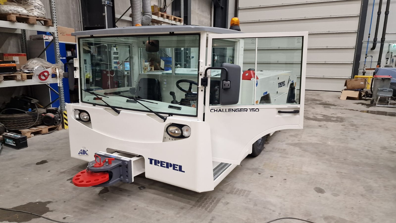 TREPEL Challenger 150 - Remolcador de aviones: foto 3 TREPEL Challenger 150 - Remolcador de aviones: foto 3