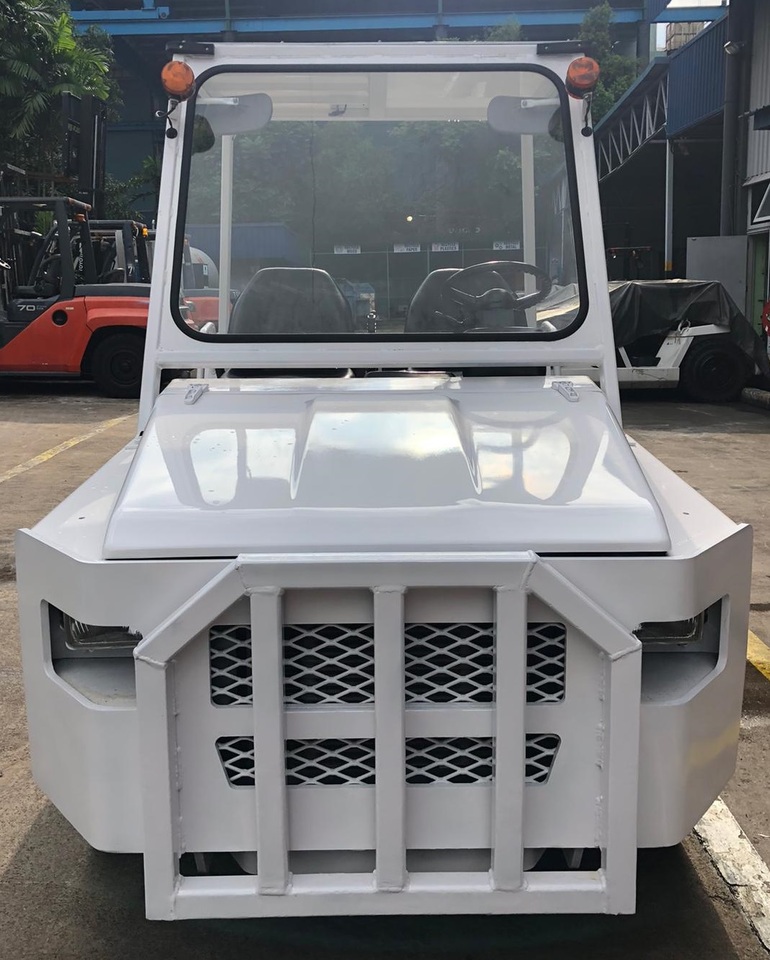 Toyota Tractor - Tractor de equipaje: foto 1 Toyota Tractor - Tractor de equipaje: foto 1