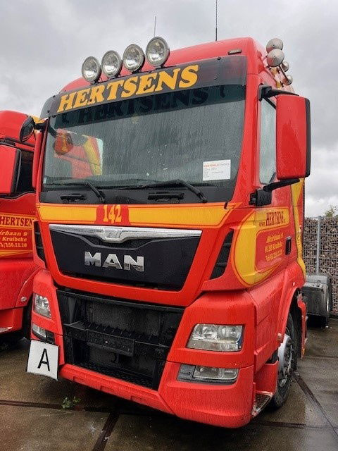 MAN TGX 18.440 .440 - Cabeza tractora: foto 1 MAN TGX 18.440 .440 - Cabeza tractora: foto 1