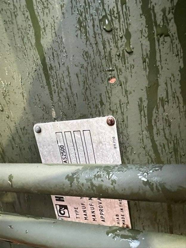 Hiab AS 2500 Uitschuif mast voor zend mast/antenne - Grúa para camión para Camión: foto 3 Hiab AS 2500 Uitschuif mast voor zend mast/antenne - Grúa para camión para Camión: foto 3