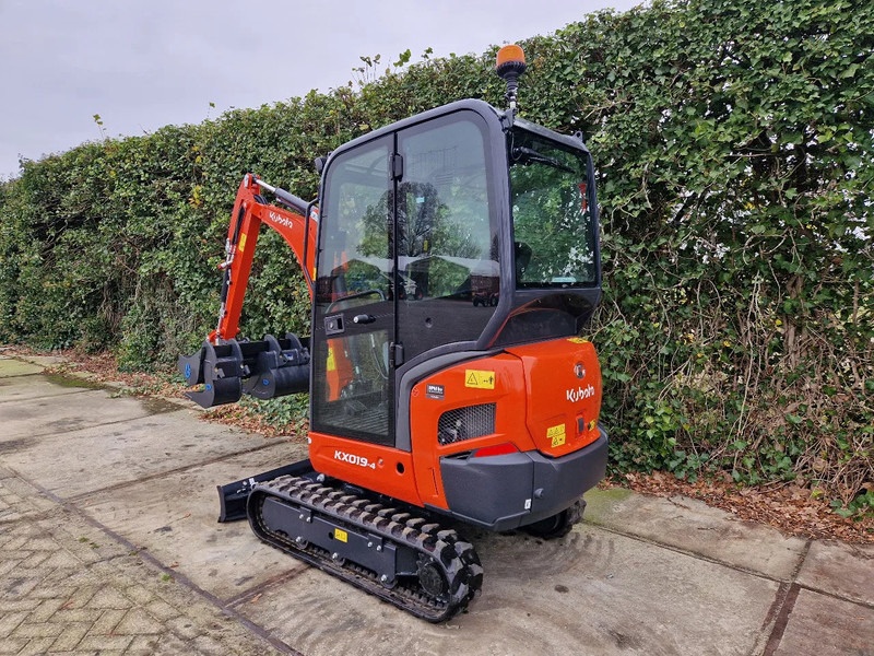 Kubota KX019-4 Hi-spec (NIEUW) - Miniexcavadora: foto 5 Kubota KX019-4 Hi-spec (NIEUW) - Miniexcavadora: foto 5