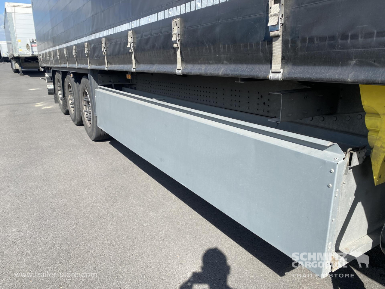 SCHMITZ Curtainsider Standard - Semirremolque lona: foto 4 SCHMITZ Curtainsider Standard - Semirremolque lona: foto 4