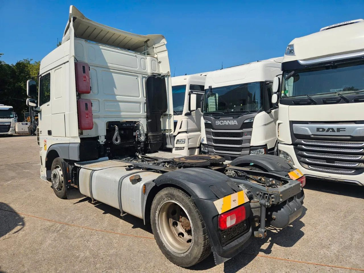 DAF XF 460 Mega Standklima Space Cab - Cabeza tractora: foto 3 DAF XF 460 Mega Standklima Space Cab - Cabeza tractora: foto 3