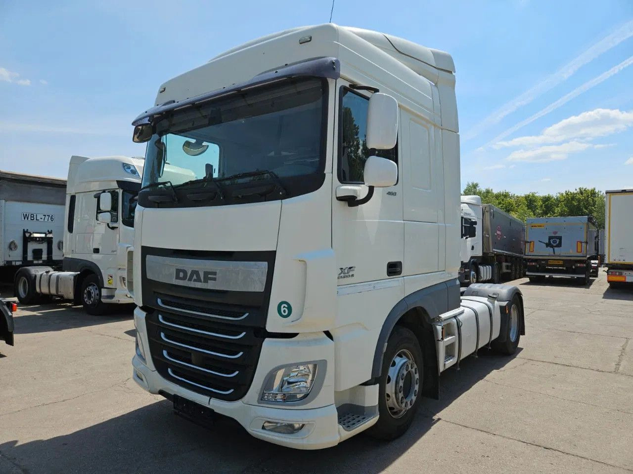 DAF XF 460 Space Cab Standklima 1 units - Cabeza tractora: foto 1 DAF XF 460 Space Cab Standklima 1 units - Cabeza tractora: foto 1