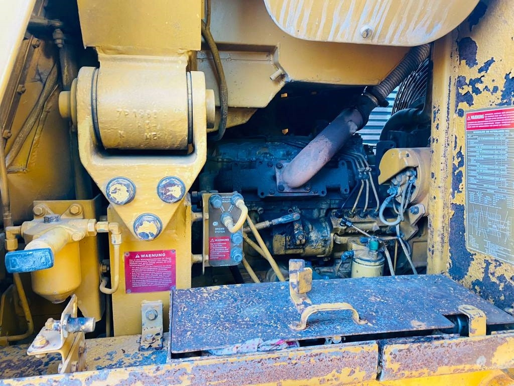 Cargadora de cadenas CAT 943 LGP: foto 9