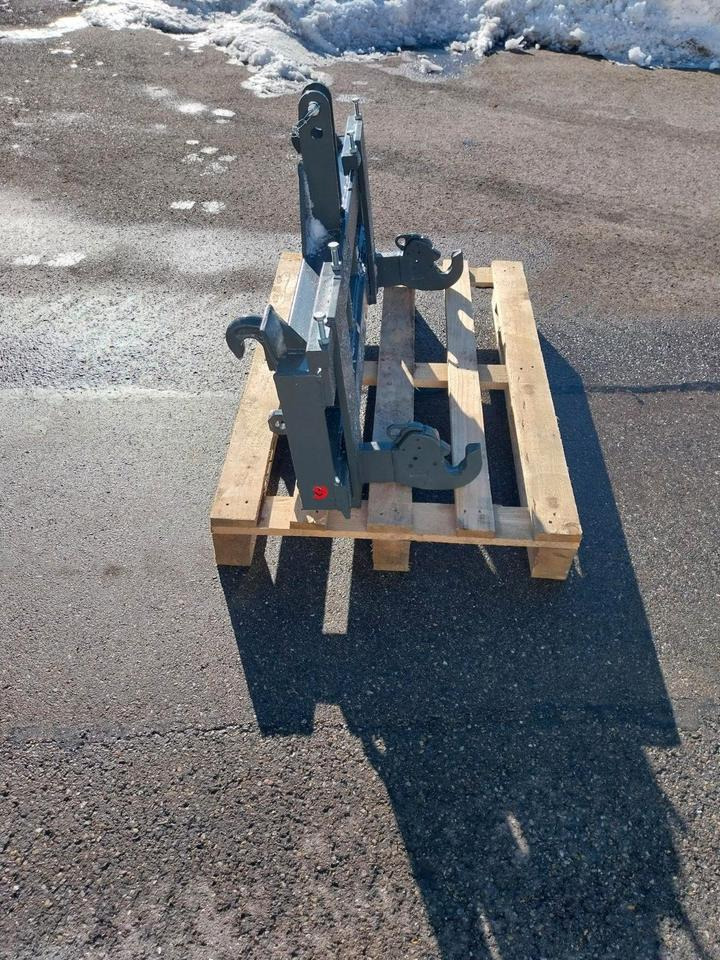 Adapter Euro Frontlader auf 3 Punkt Kat II Palettengabel Euro Hof - Horquillas: foto 4 Adapter Euro Frontlader auf 3 Punkt Kat II Palettengabel Euro Hof - Horquillas: foto 4