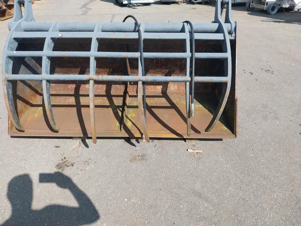 Greifschaufel Stoll 2m Euro Hoflader Schlepper Schaufel - Cazo cargador: foto 1 Greifschaufel Stoll 2m Euro Hoflader Schlepper Schaufel - Cazo cargador: foto 1