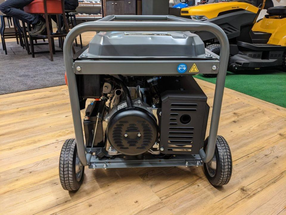Kärcher Stromgenerator PGG 8/3 Stromaggregat Benzingenerator - Generador industriale: foto 4 Kärcher Stromgenerator PGG 8/3 Stromaggregat Benzingenerator - Generador industriale: foto 4