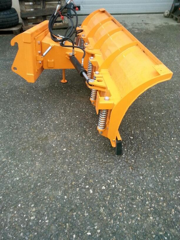 Schneeschild 2,6m Ahlmann Liebherr Schlepper Radlader Hoflader - Cuchilla quitanieves: foto 4 Schneeschild 2,6m Ahlmann Liebherr Schlepper Radlader Hoflader - Cuchilla quitanieves: foto 4