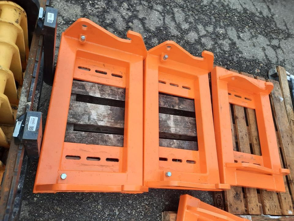 Arrendamiento de Schneeschild 2,6m Komatsu Atlas Schlepper Radlader Hoflader Schneeschild 2,6m Komatsu Atlas Schlepper Radlader Hoflader: foto 9 Arrendamiento de Schneeschild 2,6m Komatsu Atlas Schlepper Radlader Hoflader Schneeschild 2,6m Komatsu Atlas Schlepper Radlader Hoflader: foto 9