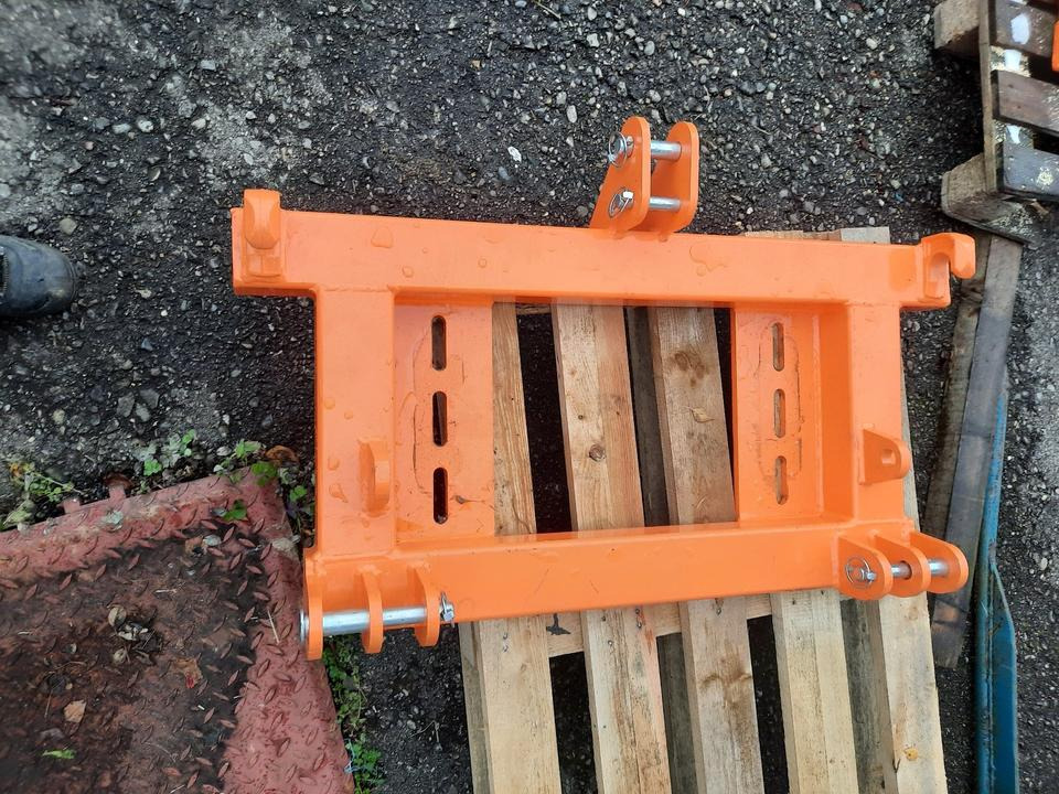 Arrendamiento de Schneeschild 2,6m Komatsu Atlas Schlepper Radlader Hoflader Schneeschild 2,6m Komatsu Atlas Schlepper Radlader Hoflader: foto 11 Arrendamiento de Schneeschild 2,6m Komatsu Atlas Schlepper Radlader Hoflader Schneeschild 2,6m Komatsu Atlas Schlepper Radlader Hoflader: foto 11