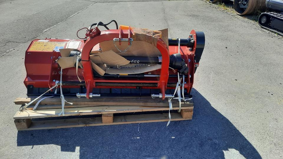 Neuer Schlegelmulcher Talex 1,5m hydr. Seitenverschub Mulcher - Desbrozadora de martillos: foto 3 Neuer Schlegelmulcher Talex 1,5m hydr. Seitenverschub Mulcher - Desbrozadora de martillos: foto 3