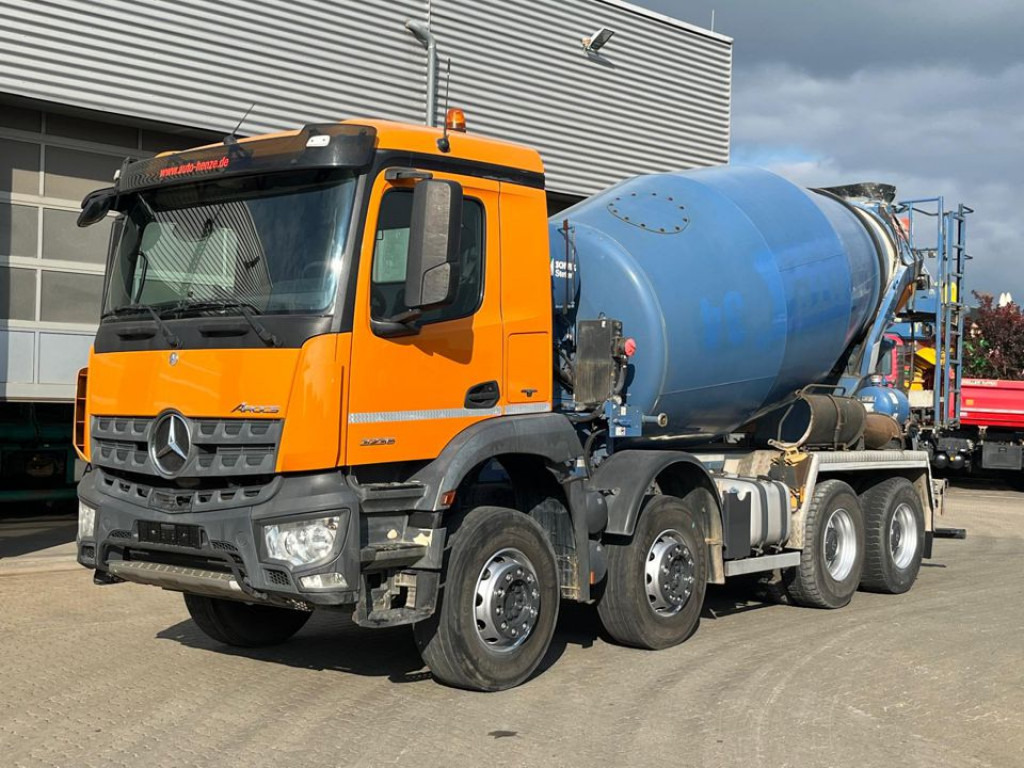 MERCEDES-BENZ Arocs 3236 8x4 Betonmischer Deutsch Top AP Achsen - Camión: foto 1 MERCEDES-BENZ Arocs 3236 8x4 Betonmischer Deutsch Top AP Achsen - Camión: foto 1