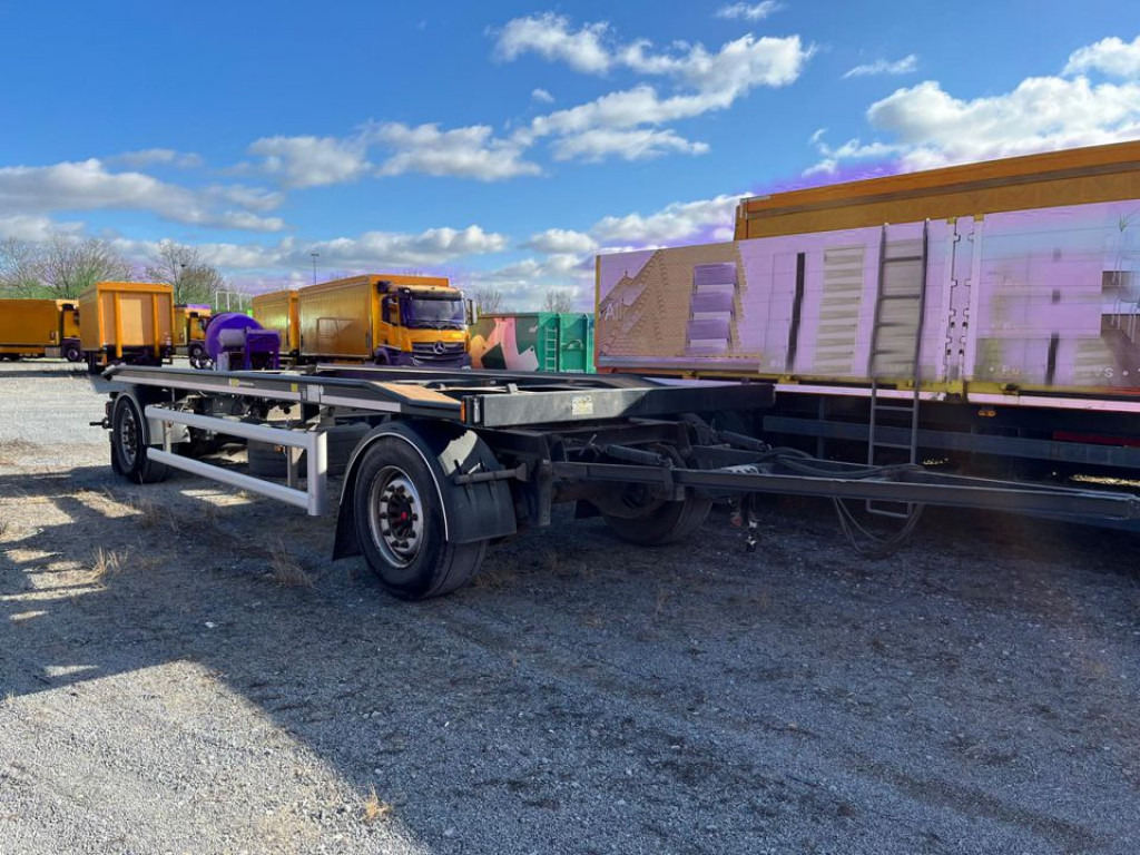 HUEFFERMANN 2-achs Abrollanhänger HAR 18.70 Containeranhänger - Remolque multilift/ Portacontenedores de cadenas: foto 2 HUEFFERMANN 2-achs Abrollanhänger HAR 18.70 Containeranhänger - Remolque multilift/ Portacontenedores de cadenas: foto 2