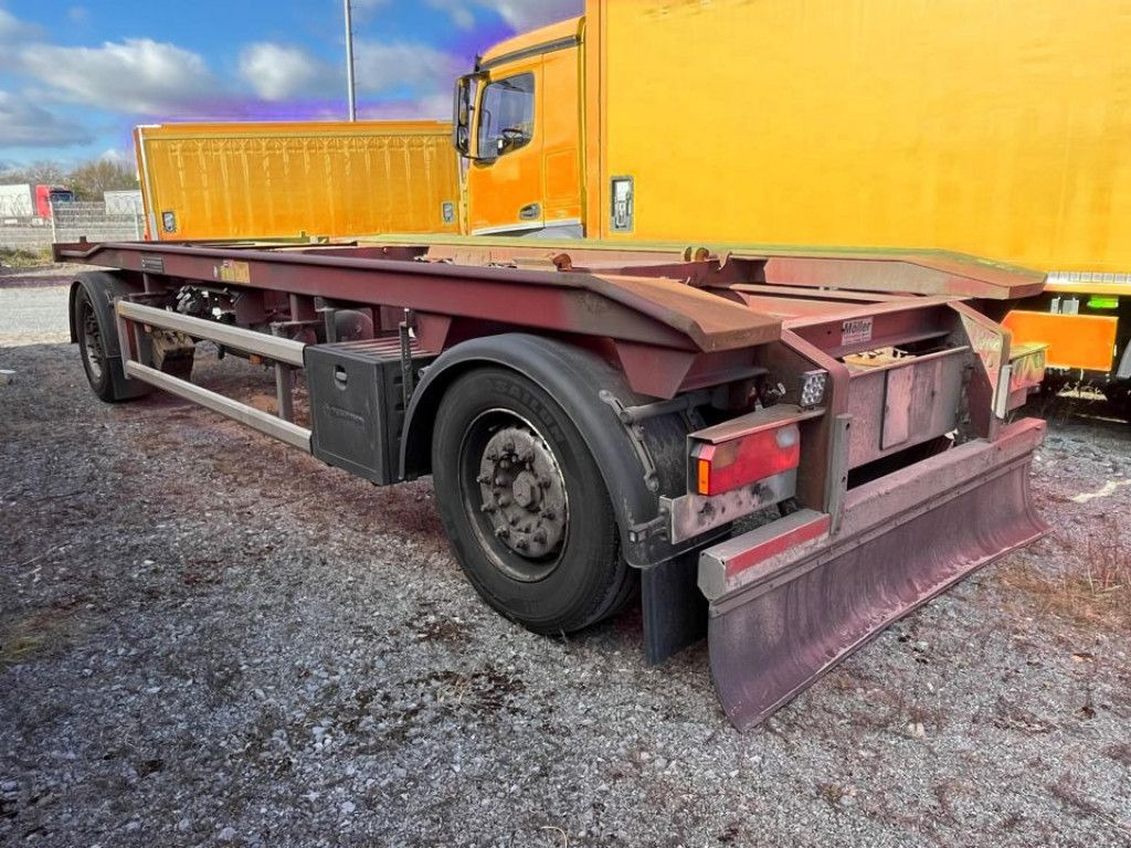 Hüffermann 2-achs Abrollanhänger HAR 18.70 Containeranhänge - Remolque multilift/ Portacontenedores de cadenas: foto 3 Hüffermann 2-achs Abrollanhänger HAR 18.70 Containeranhänge - Remolque multilift/ Portacontenedores de cadenas: foto 3