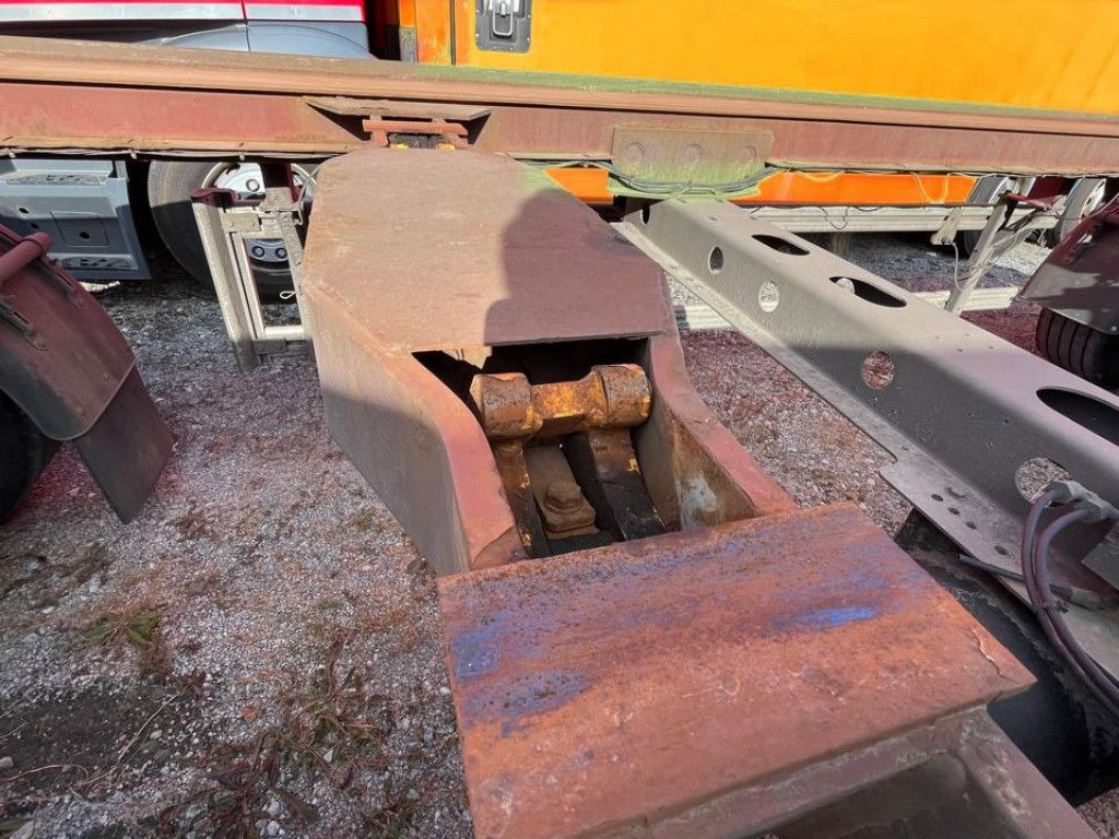 Hüffermann 2-achs Abrollanhänger HAR 18.70 Containeranhänge - Remolque multilift/ Portacontenedores de cadenas: foto 4 Hüffermann 2-achs Abrollanhänger HAR 18.70 Containeranhänge - Remolque multilift/ Portacontenedores de cadenas: foto 4