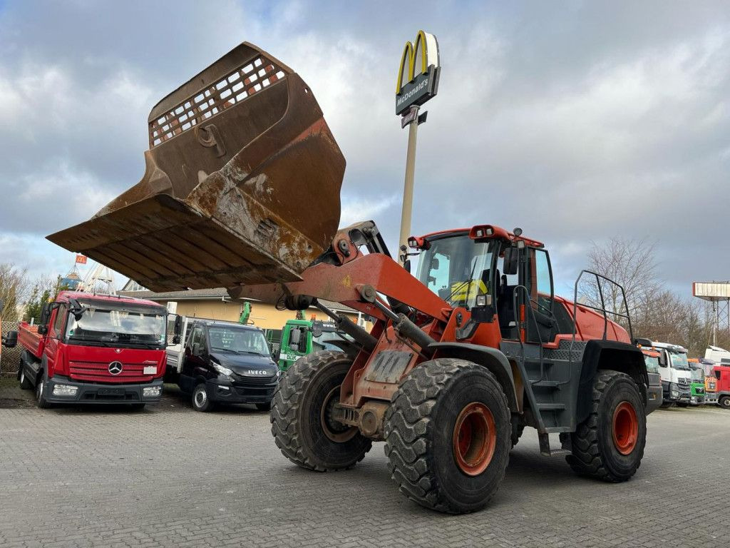 Liebherr Radlader L 566 Radlader - Cargadora de ruedas: foto 1 Liebherr Radlader L 566 Radlader - Cargadora de ruedas: foto 1