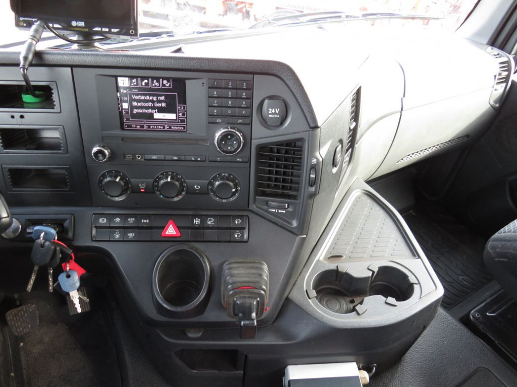 MERCEDES-BENZ Actros 1840 K 4x2 Absetzkipper Euro 6 - Camión portacontenedor de cadenas: foto 3 MERCEDES-BENZ Actros 1840 K 4x2 Absetzkipper Euro 6 - Camión portacontenedor de cadenas: foto 3