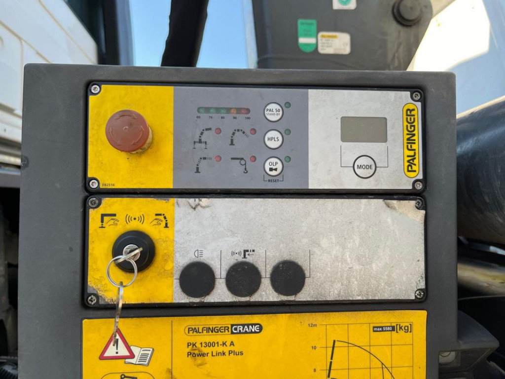 MERCEDES-BENZ Actros 1841 K 2-Achs Kipper Kran Funk 2xhydr+Greifer - Camión volquete, Camión grúa: foto 2 MERCEDES-BENZ Actros 1841 K 2-Achs Kipper Kran Funk 2xhydr+Greifer - Camión volquete, Camión grúa: foto 2