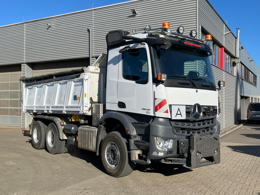 MERCEDES-BENZ Arocs 2645 K 6x4 3-Achs Kipper gr. Meiller Bordmatik 2 Stempel - Camión volquete: foto 5 MERCEDES-BENZ Arocs 2645 K 6x4 3-Achs Kipper gr. Meiller Bordmatik 2 Stempel - Camión volquete: foto 5
