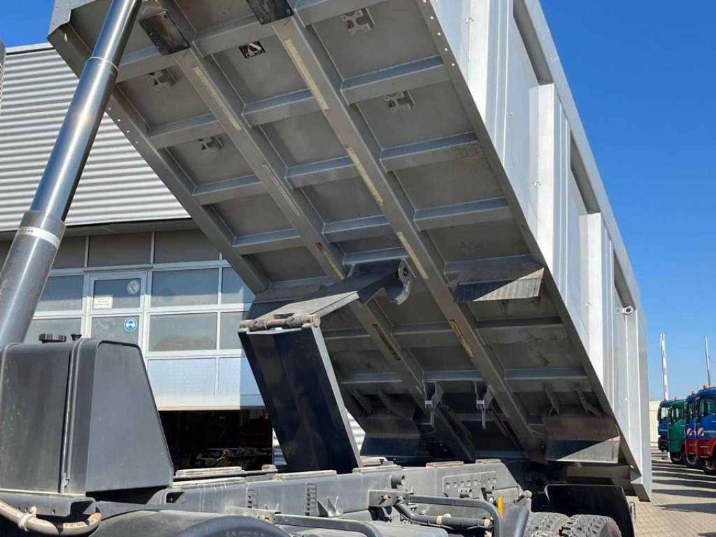 MERCEDES-BENZ Arocs 4153 8x6 4 Achs Muldenkipper Meiller - Camión volquete: foto 2 MERCEDES-BENZ Arocs 4153 8x6 4 Achs Muldenkipper Meiller - Camión volquete: foto 2