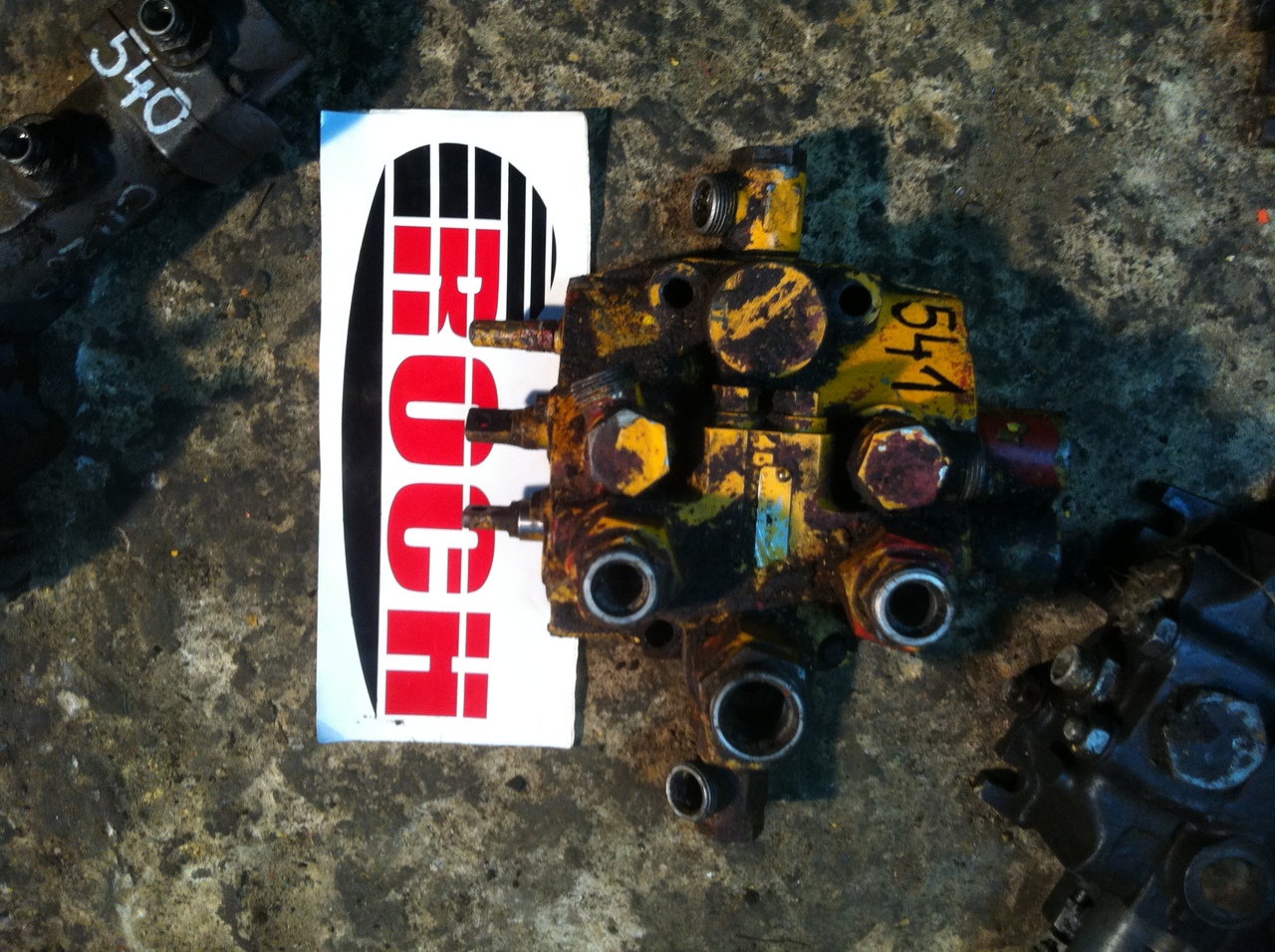 HYDRECO HAMWORTHY VB1107DD P3476 - 2 SEKCYJNY - Válvula hidráulica para Maquinaria de construcción: foto 1 HYDRECO HAMWORTHY VB1107DD P3476 - 2 SEKCYJNY - Válvula hidráulica para Maquinaria de construcción: foto 1