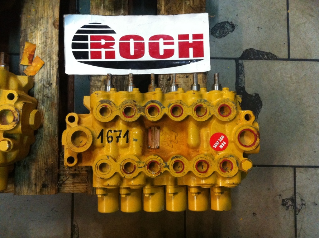 HYDRECO HAMWORTHY VC1107DDDDDD186X 1457 266 M94 539XB664CH - 6 SEKCYJNY - Válvula hidráulica para Maquinaria de construcción: foto 1 HYDRECO HAMWORTHY VC1107DDDDDD186X 1457 266 M94 539XB664CH - 6 SEKCYJNY - Válvula hidráulica para Maquinaria de construcción: foto 1