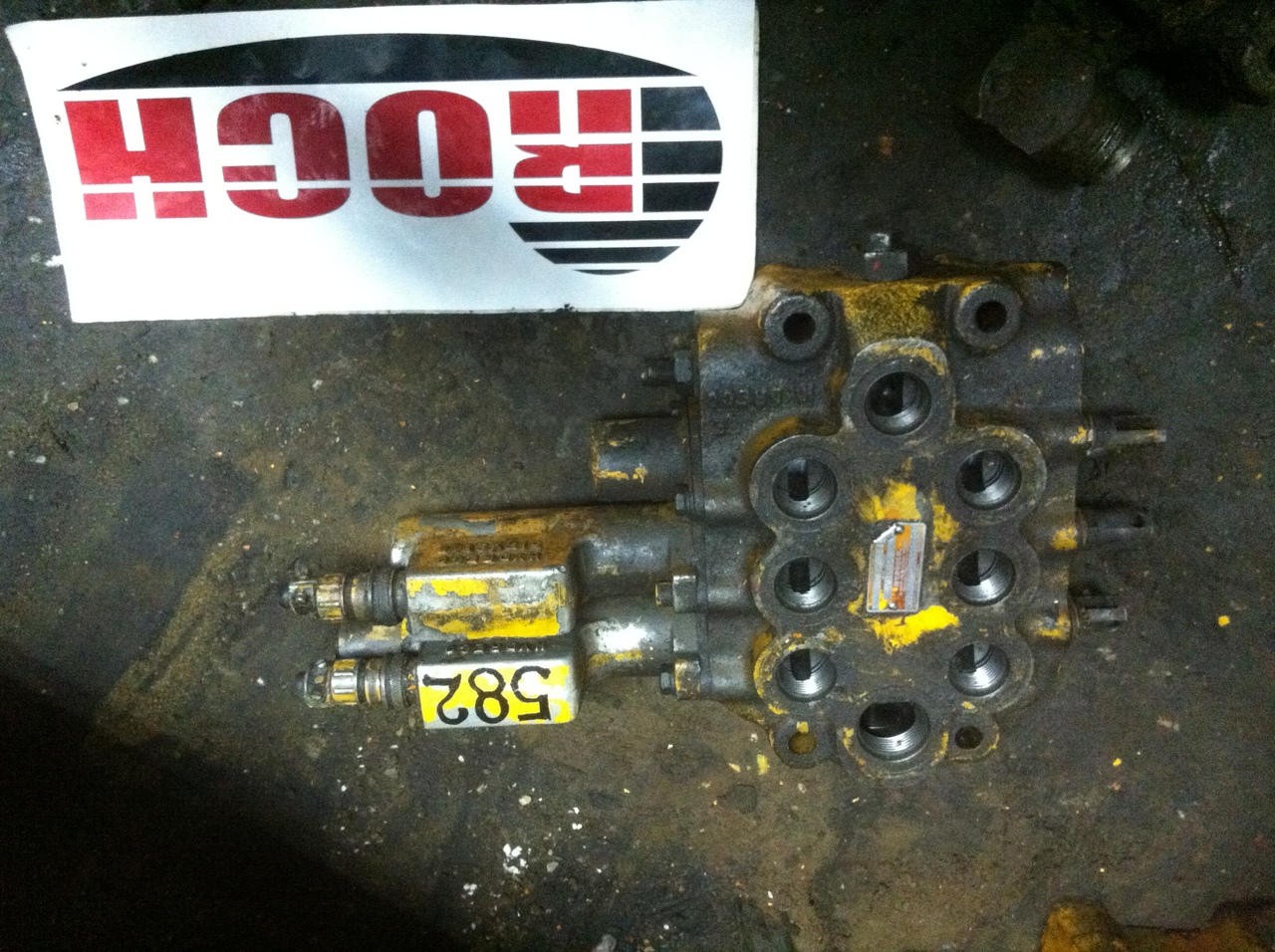 HYDRECO MTV025DRF12- 3000 - 3 SEKCYJNY - Válvula hidráulica para Maquinaria de construcción: foto 1 HYDRECO MTV025DRF12- 3000 - 3 SEKCYJNY - Válvula hidráulica para Maquinaria de construcción: foto 1