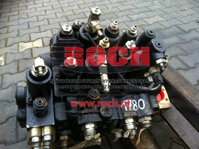 KAWASAKI KMX15YC/B33051A-10 L030V00015F1 06801602 - 1 SEKCYJNY - Válvula hidráulica: foto 1 KAWASAKI KMX15YC/B33051A-10 L030V00015F1 06801602 - 1 SEKCYJNY - Válvula hidráulica: foto 1