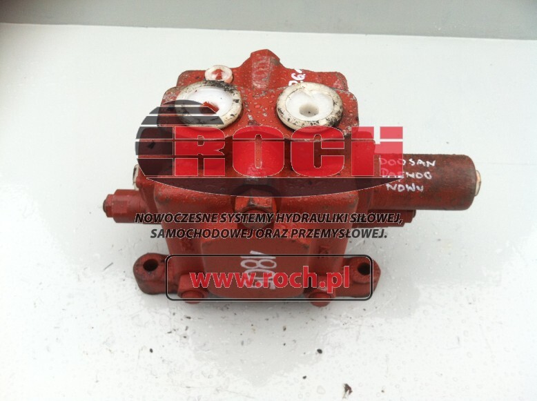 KAWASAKI KMX19B/01092 I491001 - 1 SEKCYJNY - Válvula hidráulica para Maquinaria de construcción: foto 1 KAWASAKI KMX19B/01092 I491001 - 1 SEKCYJNY - Válvula hidráulica para Maquinaria de construcción: foto 1