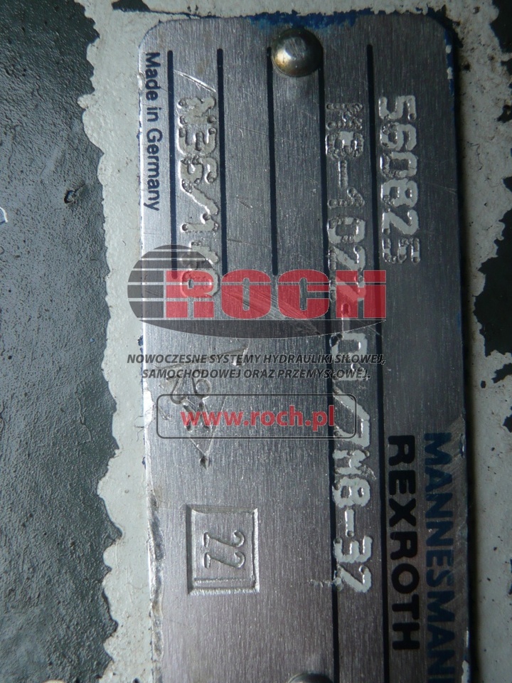 MANNESMANN REXROTH M8-1022-01/7M8-32 560825 600728 600722 - 7 SEKCYJNY - Válvula hidráulica: foto 2 MANNESMANN REXROTH M8-1022-01/7M8-32 560825 600728 600722 - 7 SEKCYJNY - Válvula hidráulica: foto 2