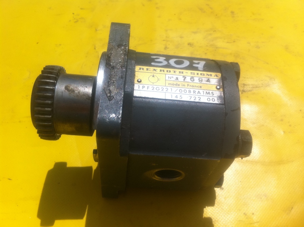REXROTH SIGMA 1PF2G221/008RA1MS145722001A - Bomba hidráulica para Maquinaria de construcción: foto 1 REXROTH SIGMA 1PF2G221/008RA1MS145722001A - Bomba hidráulica para Maquinaria de construcción: foto 1