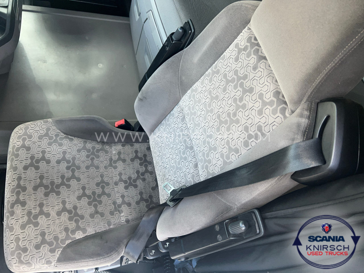 SCANIA R 410 A4x2NA LNG-GAS - Cabeza tractora: foto 4 SCANIA R 410 A4x2NA LNG-GAS - Cabeza tractora: foto 4